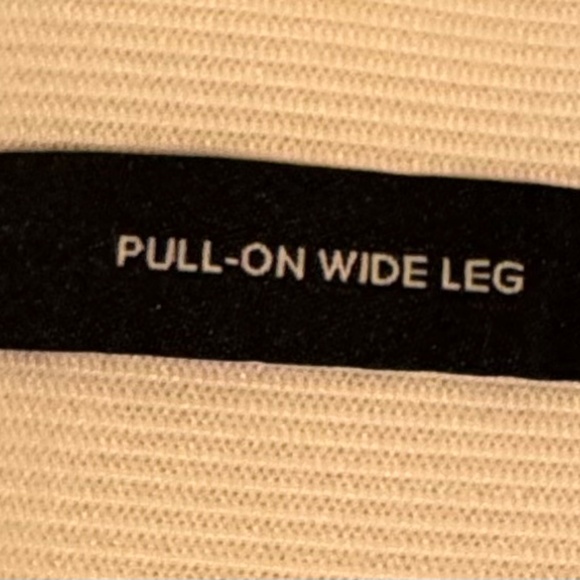 Studio by Torrid Winter White Pull-On Wide Leg Pants – Size 6R - Picture 6 of 15